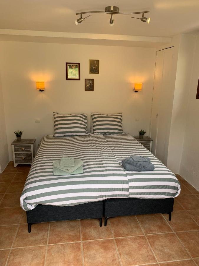 Maison Castellane Chambre D'Hotes B&B Extérieur photo