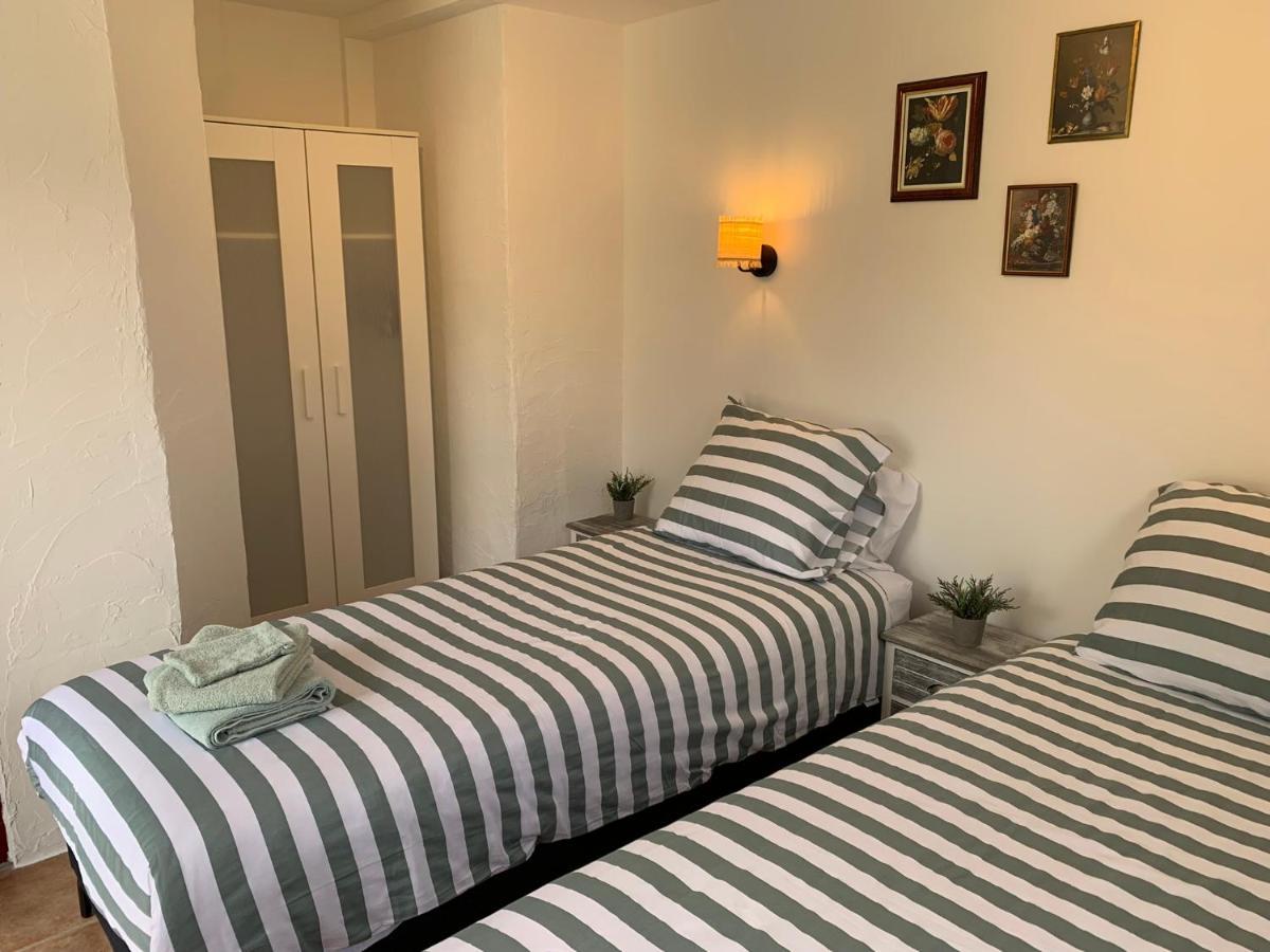 Maison Castellane Chambre D'Hotes B&B Extérieur photo