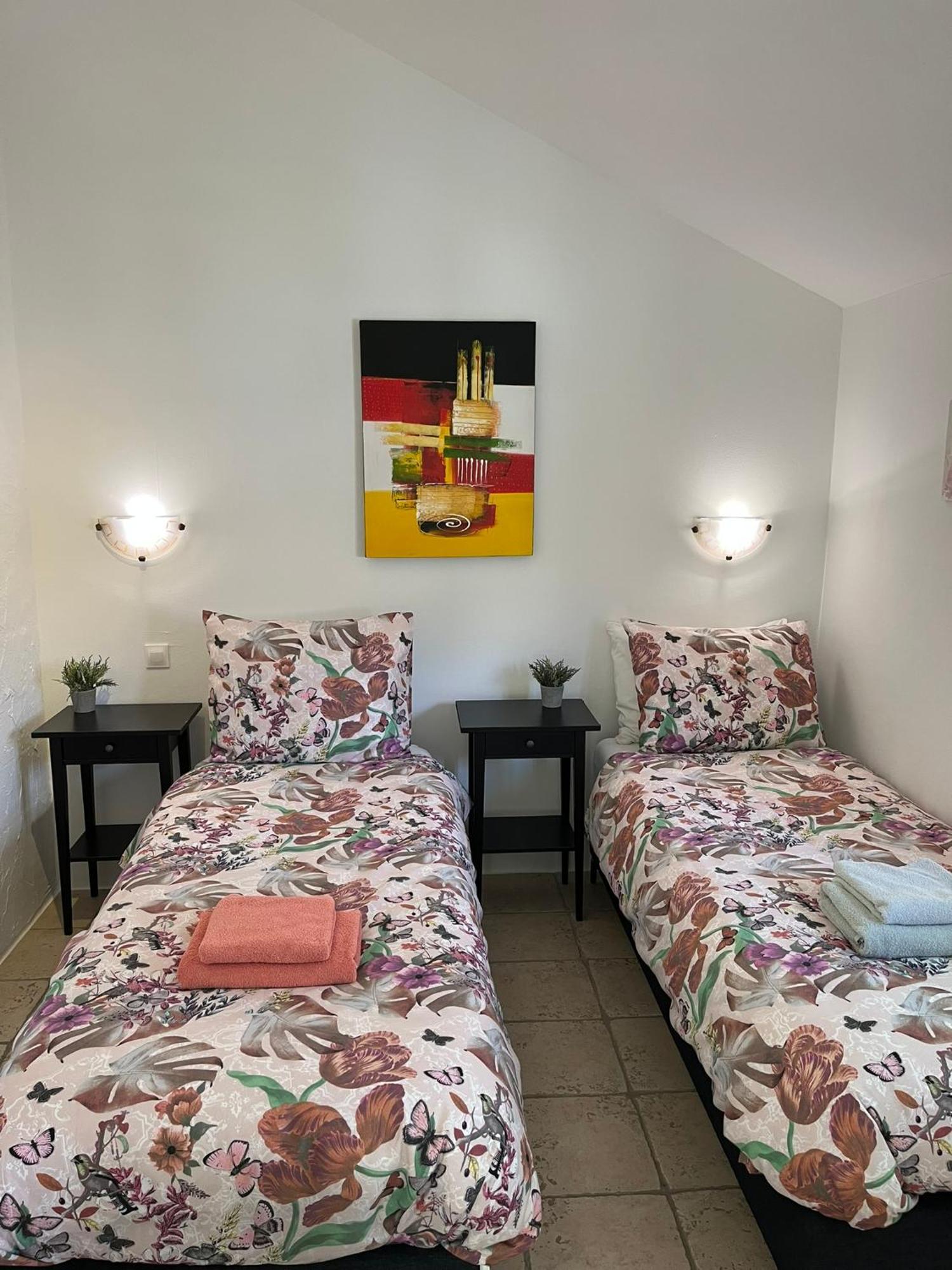 Maison Castellane Chambre D'Hotes B&B Extérieur photo